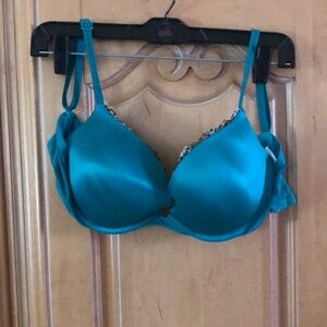 Victoria Secret very Sexy push up padded Bra 34D